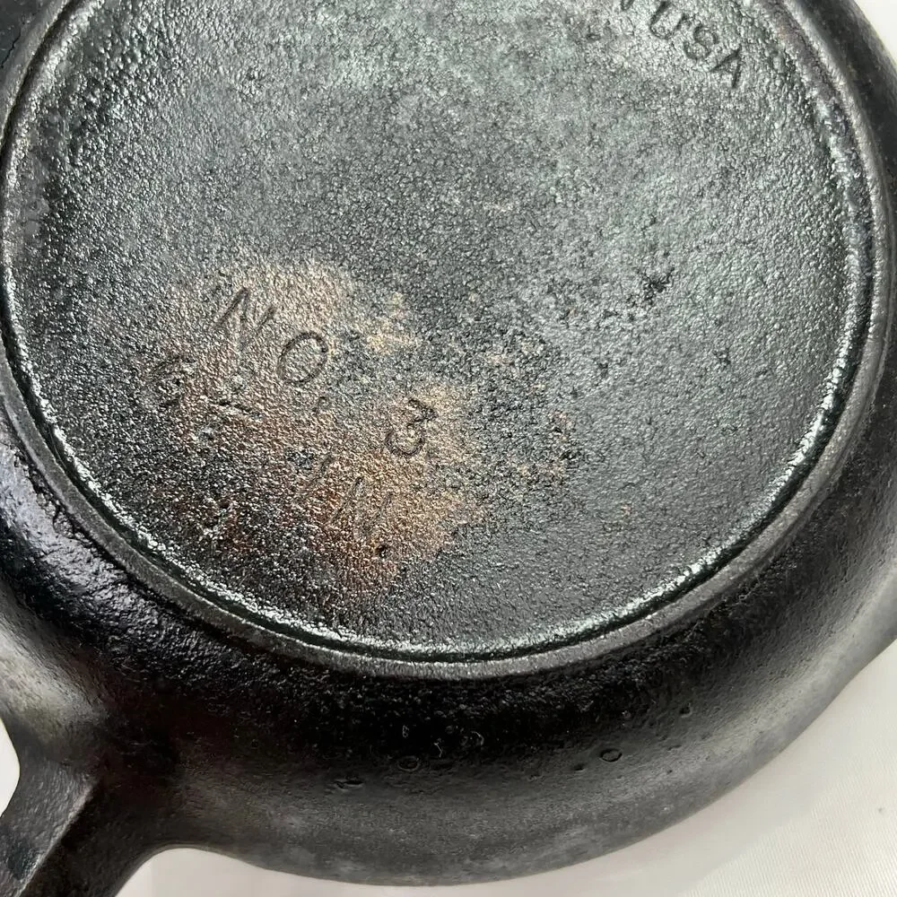 Vintage BSR Cast Iron Skillet No. 3 Fry Pan 6-5/8